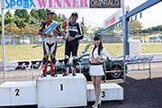 hs100_podium