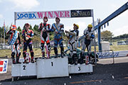 hs100_podium