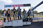 hs100_podium