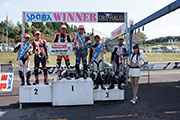 hs100_podium