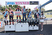 hs100_podium