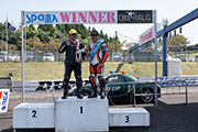 hs100_podium