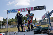 hs100_podium