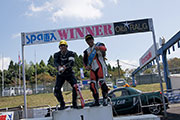 hs100_podium