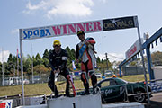 hs100_podium