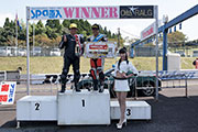 hs100_podium