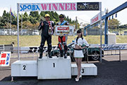 hs100_podium